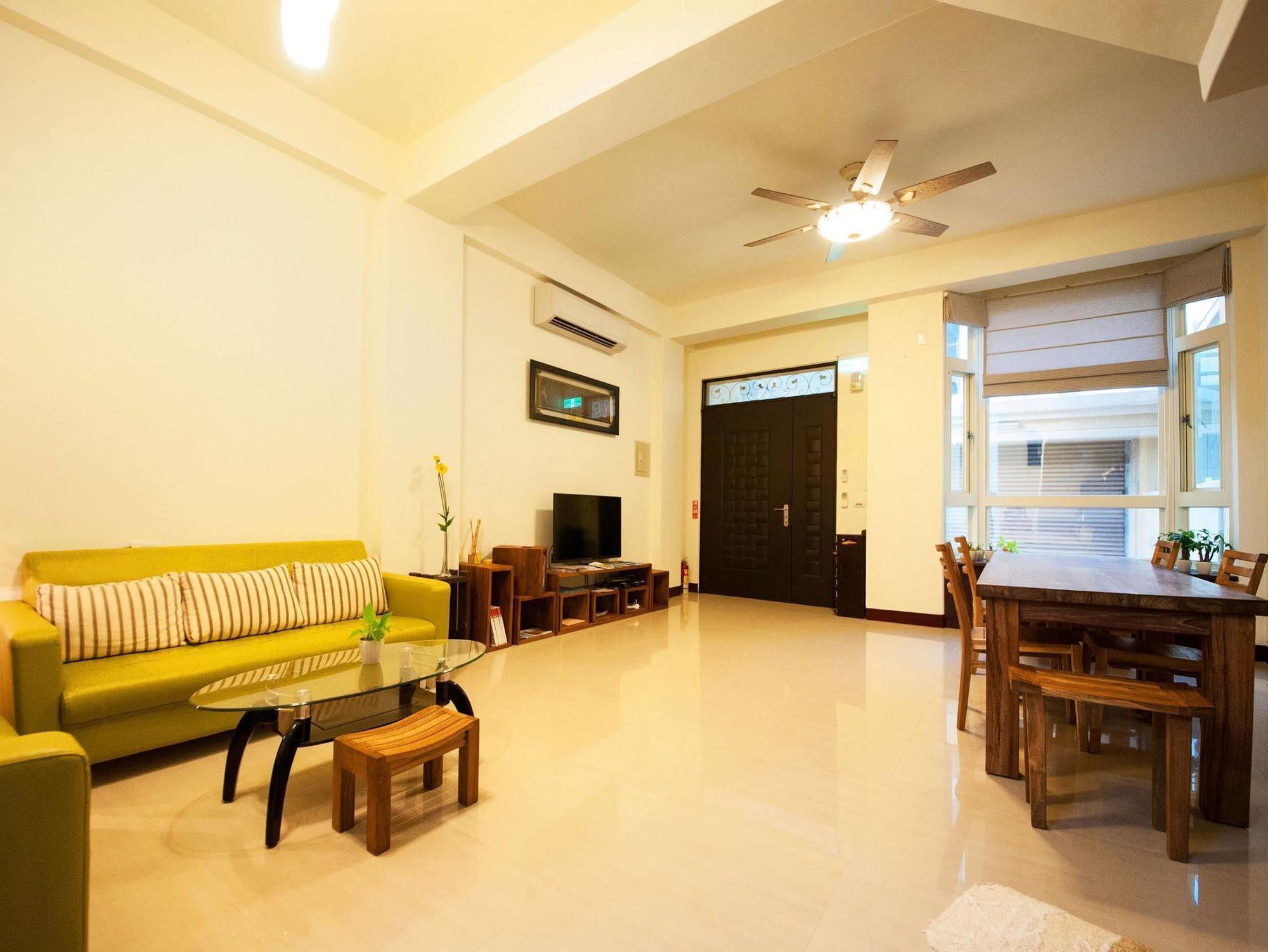 Encounter Hostel Hualien City Luaran gambar