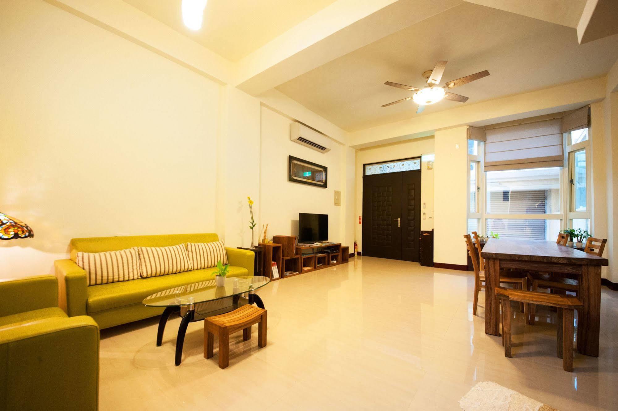 Encounter Hostel Hualien City Luaran gambar